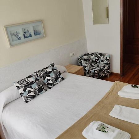 Apartamento Vacacional Do Pexigo ซานติอาโก เด กอมโปสเตลา ภายนอก รูปภาพ