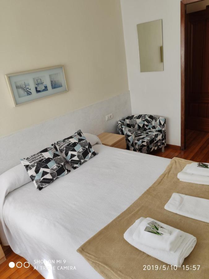 Apartamento Vacacional Do Pexigo ซานติอาโก เด กอมโปสเตลา ภายนอก รูปภาพ